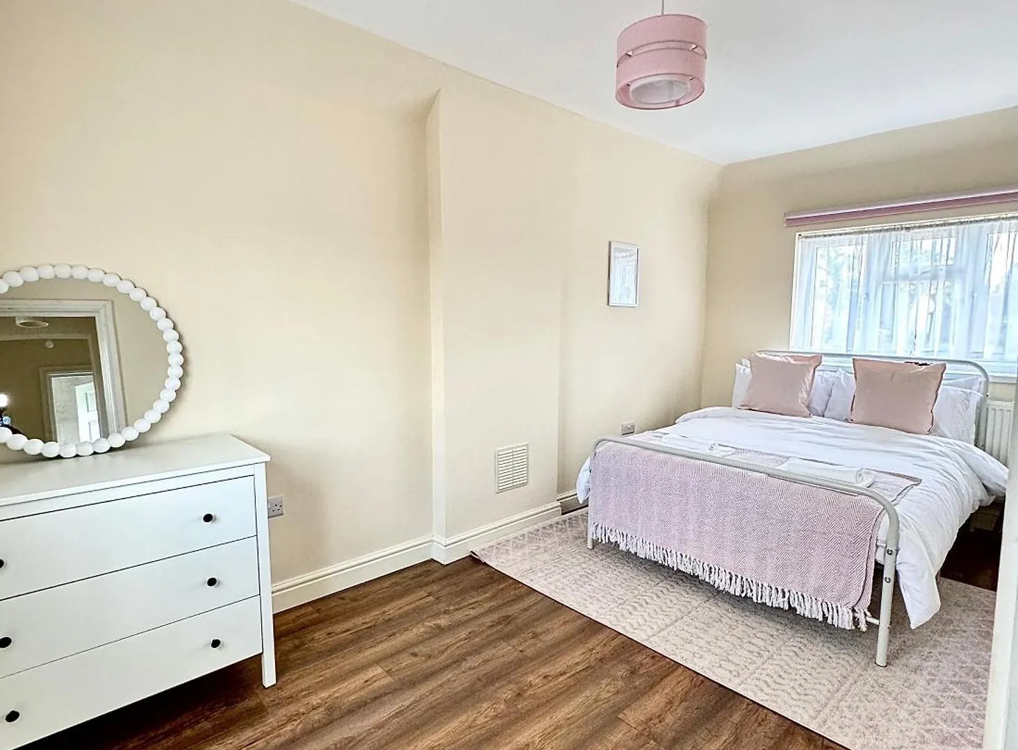 Enyo House Brentford London Apartment 0*,